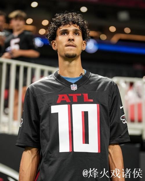 里萨谢全场9投5中，三分2中0得到10分3篮板2助攻2抢断